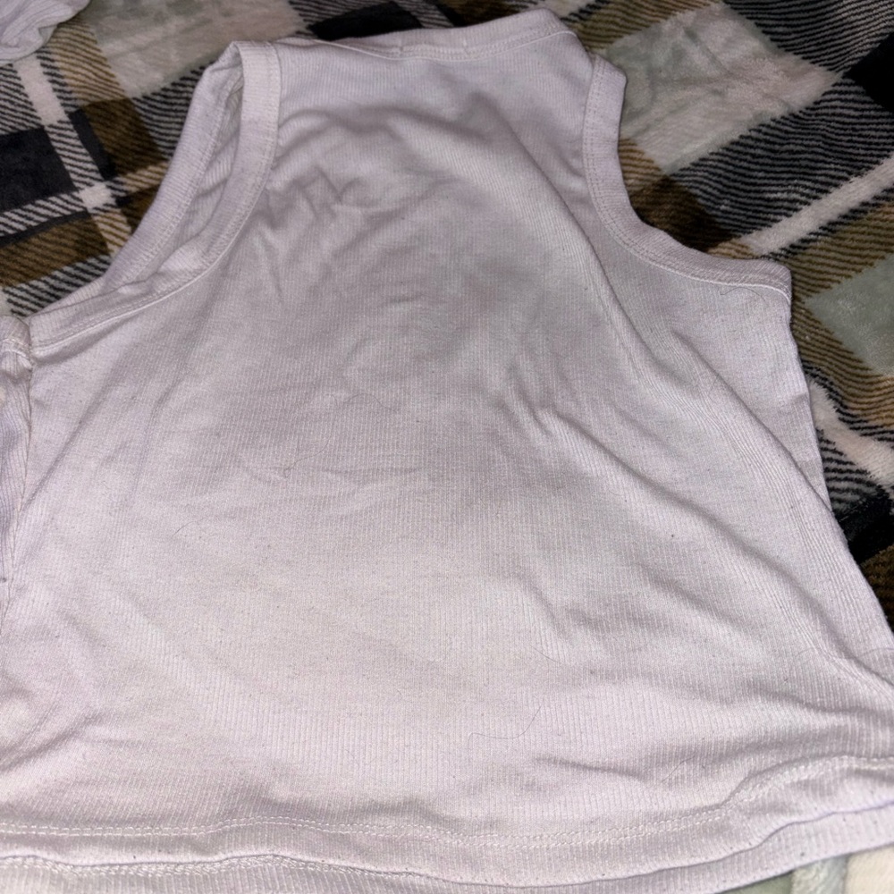 Women's White Sleeveless Top
